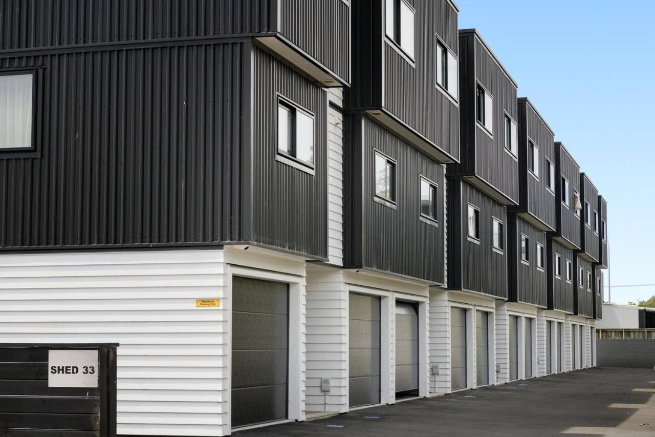 Centrally Located- Modern Sunny Townhouse Mount Maunganui Exterior photo